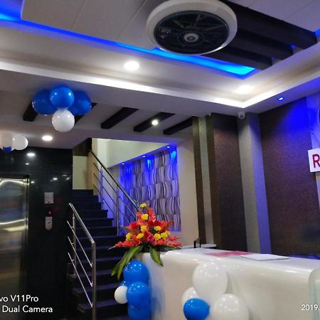 Hotel Grand Suites Бенґалуру Екстер'єр фото