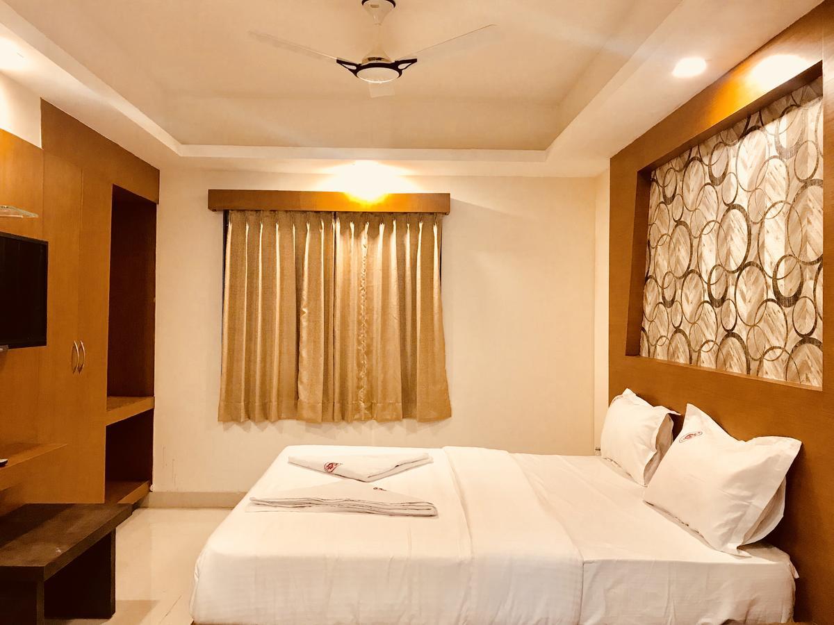 Hotel Grand Suites Бенґалуру Екстер'єр фото